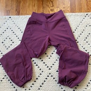 *SOLD* Lululemon yoga pants